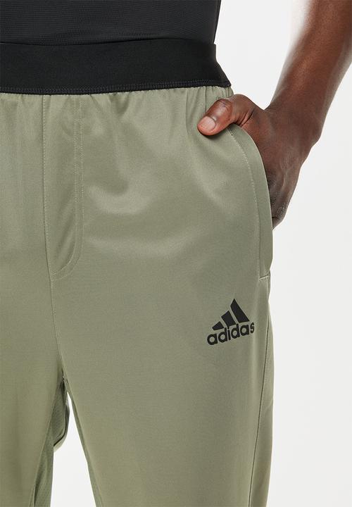 adidas Performance - City base pant - green 