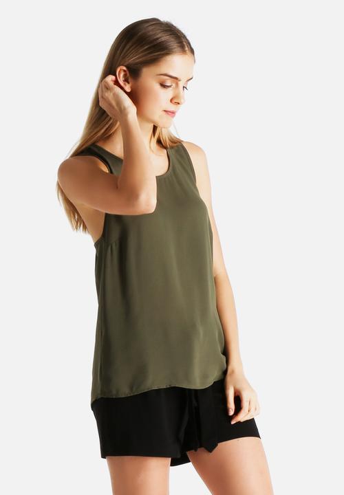 Vero Moda - Contrast Top