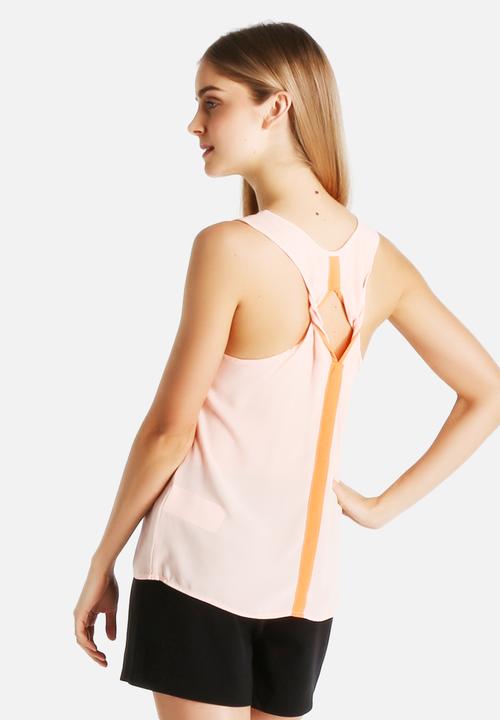 Vero Moda - Contrast Top