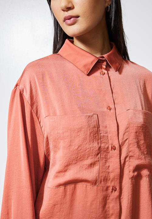 VELVET - Longline satin blouse - pink