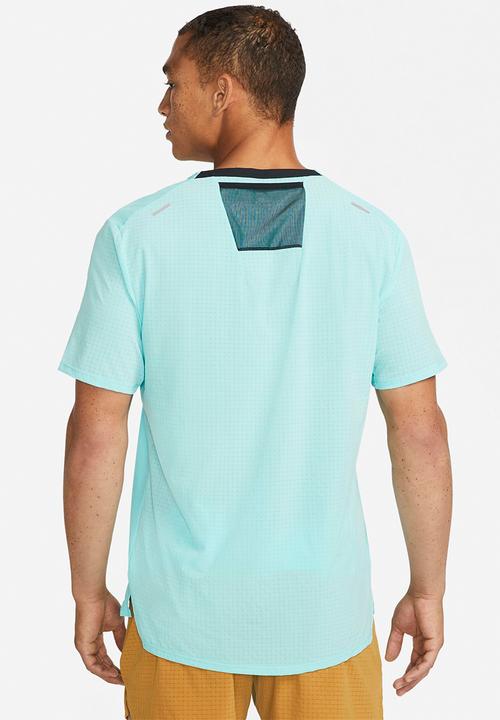 Nike -  Dri-FIT Rise 365 Short-Sleeve Trail Run Tee - copa/reflective silver