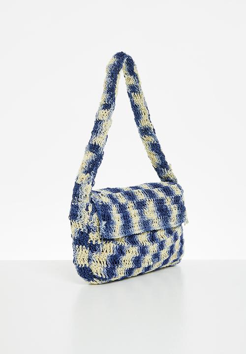 MANGO - Braided-thread baguette bag - blue