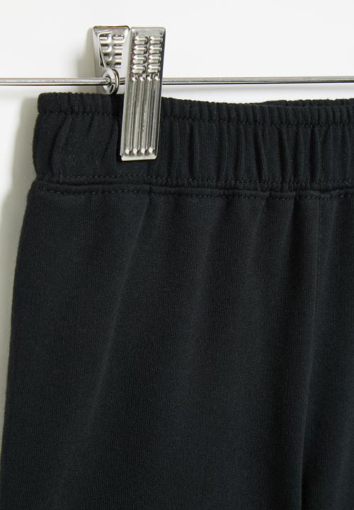 Nike - Nkb nsw ft short - black
