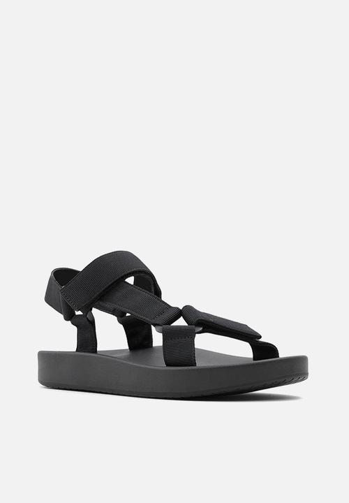 Call It Spring - Ruthie sandal - black