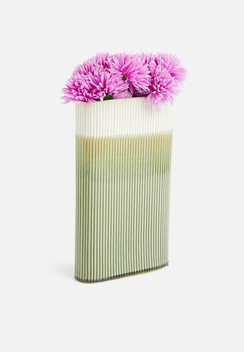 Present Time - Ribbed tri vase - green
