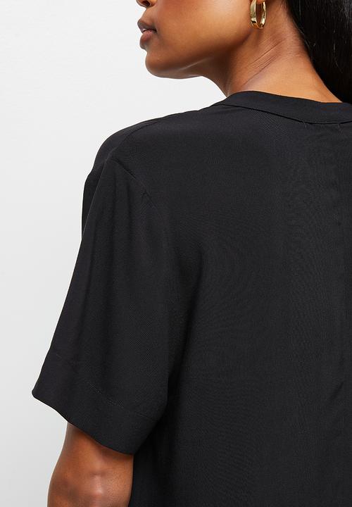 edit - Mandarin collar swing hem tunic - black