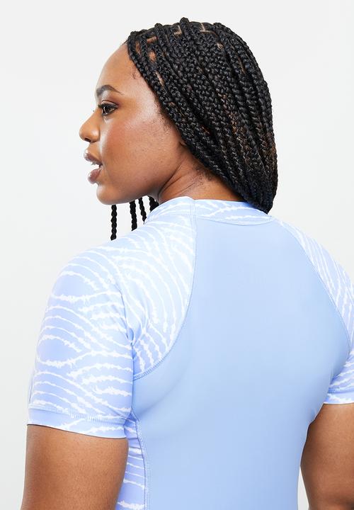 Lizzy - Plus leigha short sleeve rashie - blue