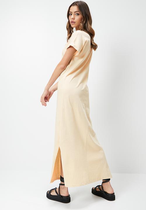 Blake - Midi T-shirt dress with print - neutral