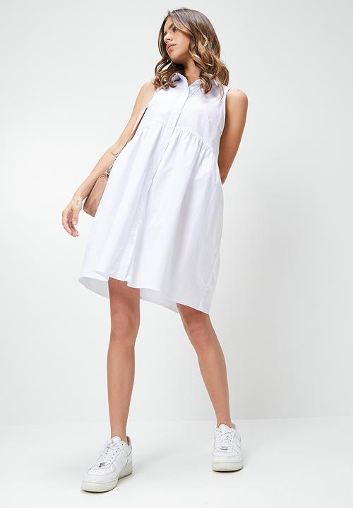Blake - Sleeveless babydoll shirt dress - white