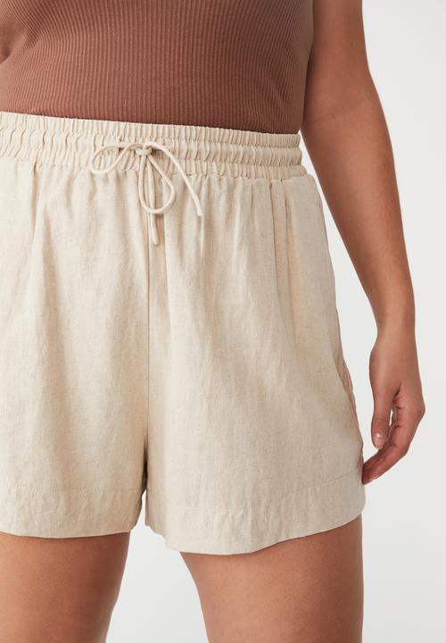 Cotton On - Curve daydreamer short - neutral 
