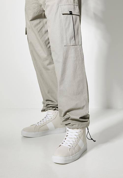 Superbalist - Carson loose cargo pants - grey
