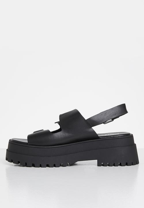 Missguided - Double buckle chunky sole sandal - black