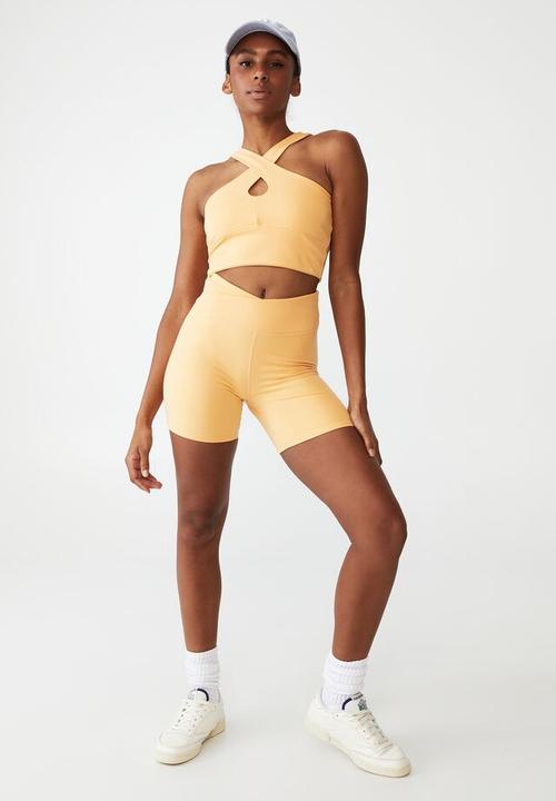 Cotton On - Ultra soft movement bike short - apricot ice