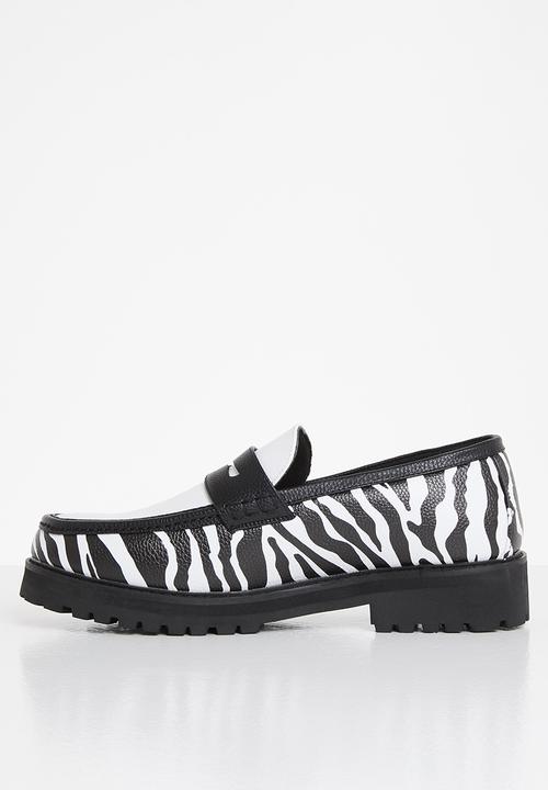 Jonathan D - J penny moc - zebra print