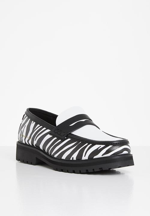 Jonathan D - J penny moc - zebra print