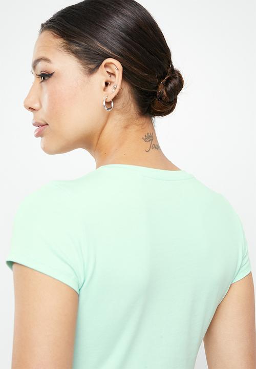 GUESS - Short sleeve qutro floral g tee - light blue