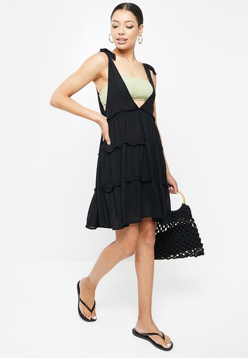 Missguided - Cheesecloth tie shoulder ruffle cover up - black