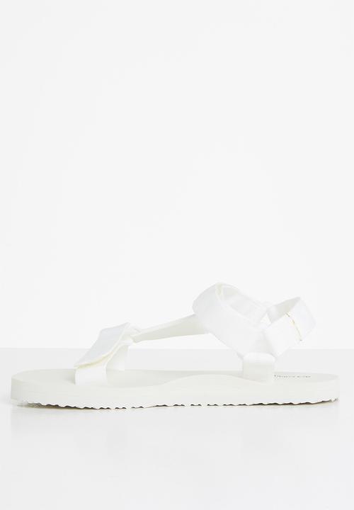 Superbalist - Sporty strap sandal - white