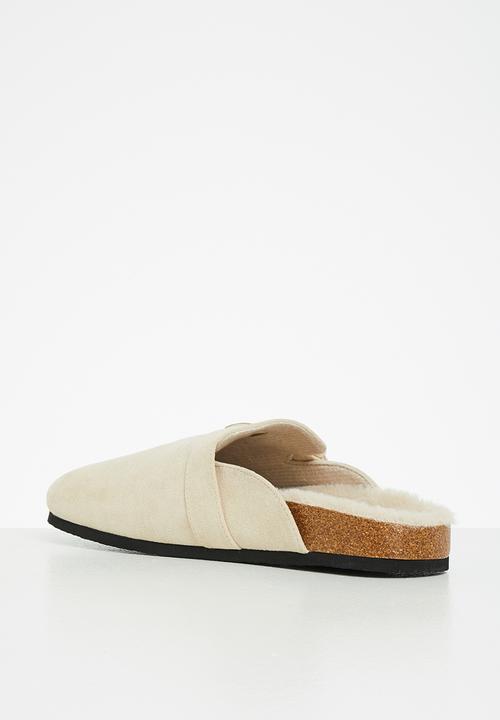 Superbalist - Gian faux fur slide - stone
