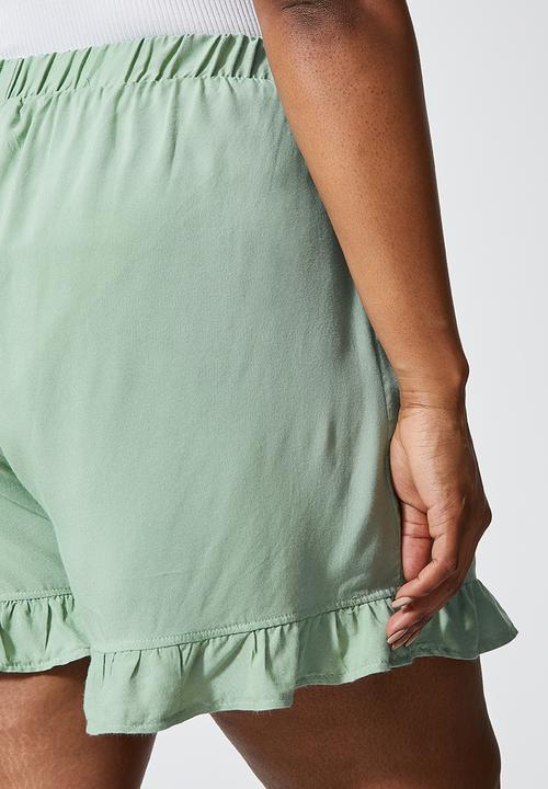 Superbalist - Ruffle hem pull on shorts - sage
