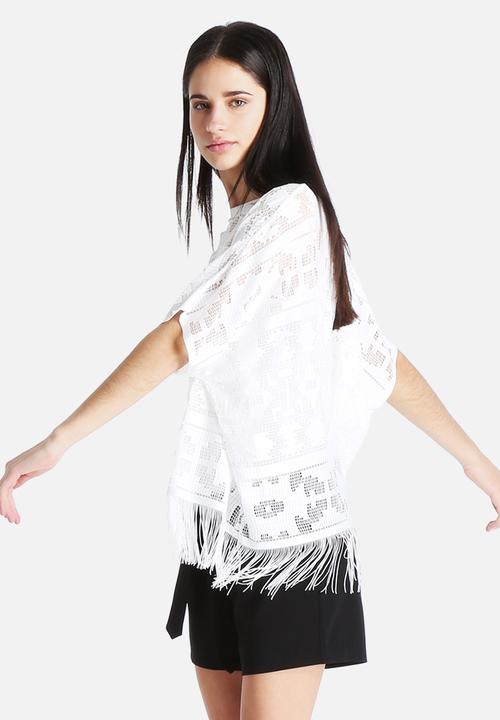 Vero Moda - Anja Fringe Lace Top