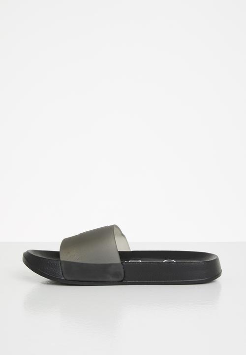 FILA - Camps slide - black