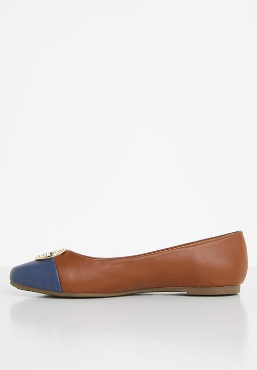 POLO - Bianca metal pony pump - tan