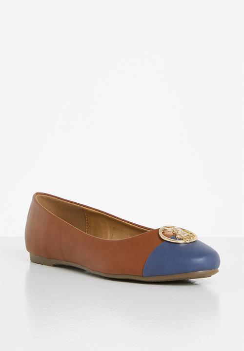 POLO - Bianca metal pony pump - tan