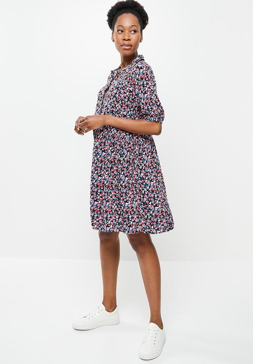 Jacqueline de Yong - Irene short sleeve shirt dress - black small flower
