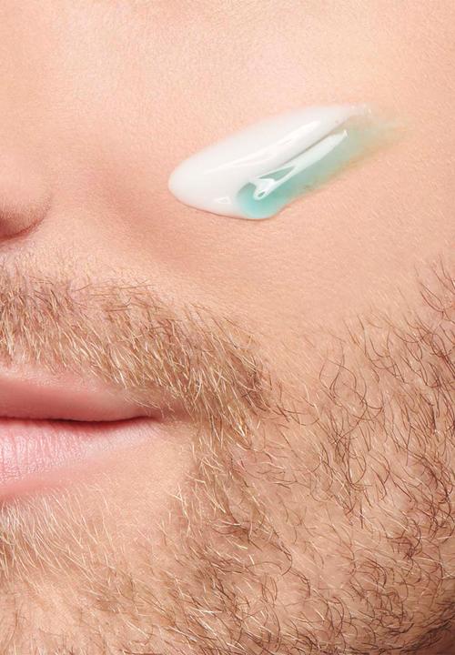 Clarins - ClarinsMen Hydra-Sculpt Resculpting Perfector