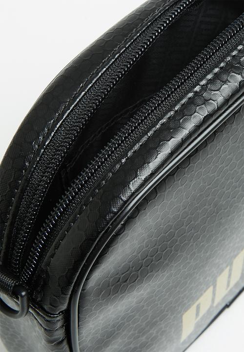 PUMA - Core up cross body bag - black