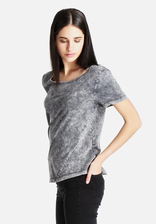 Noisy May - Black Water Tee