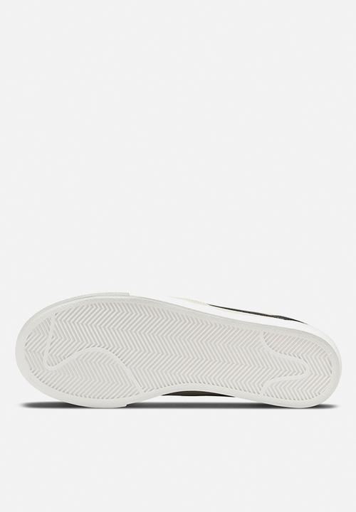 Nike - Wmns blazer platform - light stone/off noir-summit white