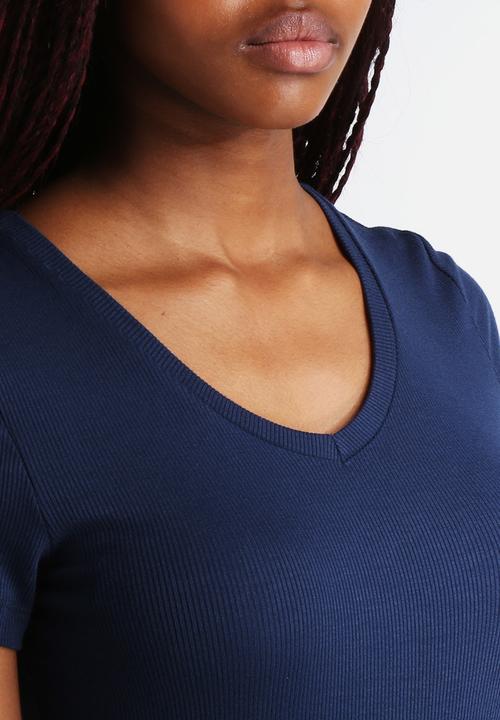 Vero Moda - Laila Rib V-Neck Tee