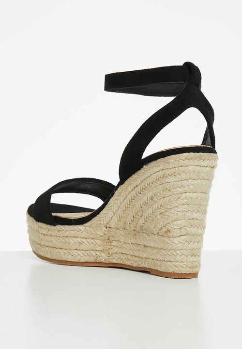 Superbalist - Wedge ankle strap heel - black