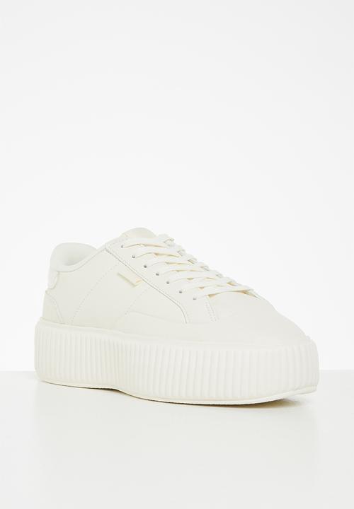 FILA - Sandblast oversole - gardenia / gardenia / tan