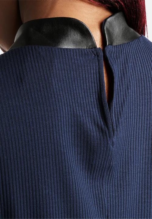 Vero Moda - Anika Rib PU Top