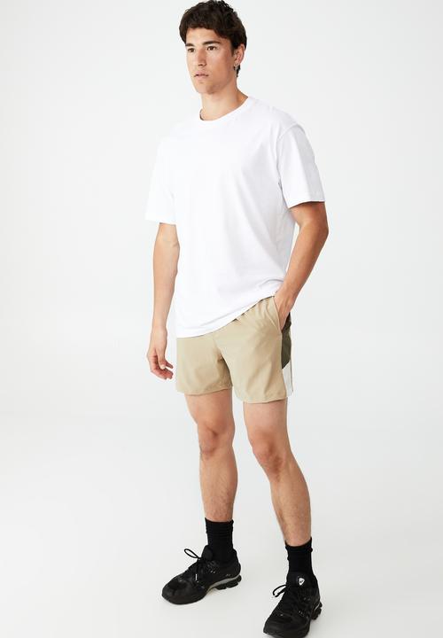 Cotton On - Active tech short - stone
