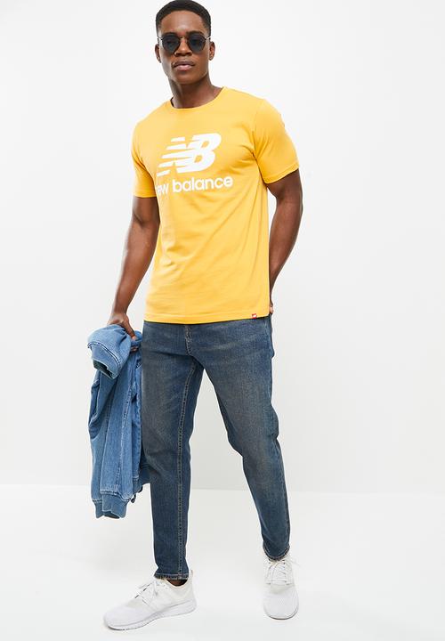 New Balance  - Nb essentials stacked logo tee - aspen