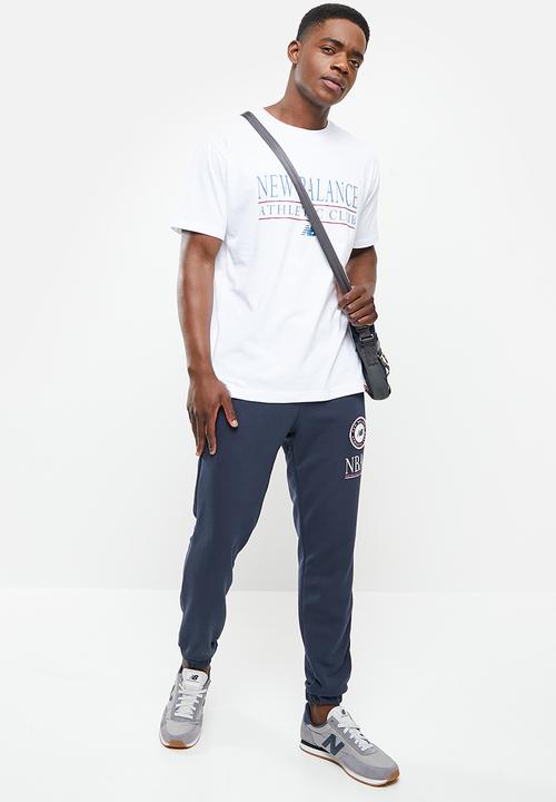 New Balance  - Nb essentials athletic club tee - white
