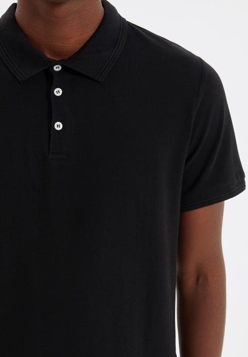 Trendyol - 3 Button placket golfer - black
