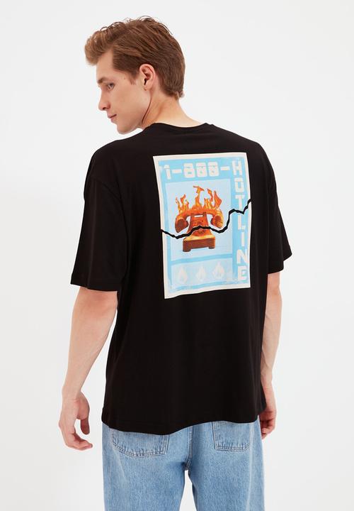 Trendyol - Burning telephone printed tee - black