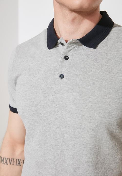 Trendyol - Contrast collar short sleeve golfer - grey