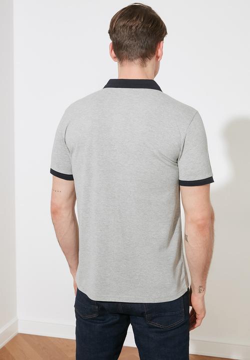 Trendyol - Contrast collar short sleeve golfer - grey