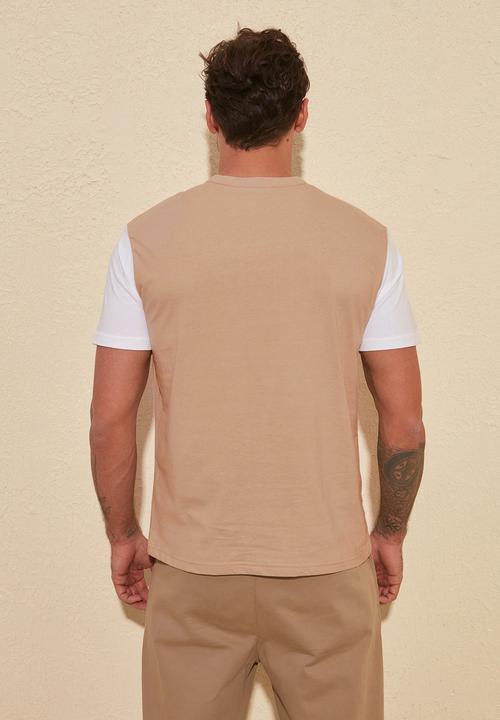 Trendyol - Contrast sleeve tee - white & beige 