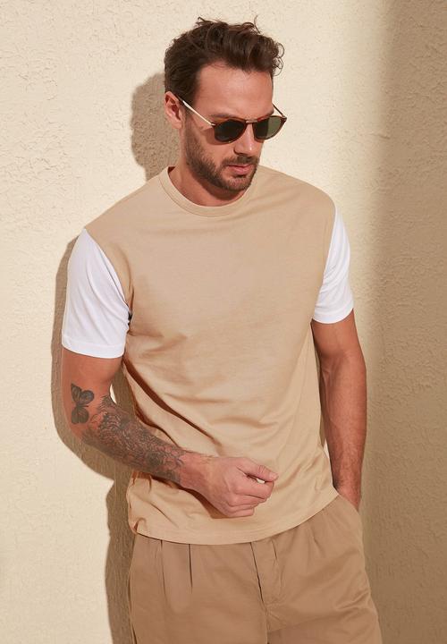 Trendyol - Contrast sleeve tee - white & beige 