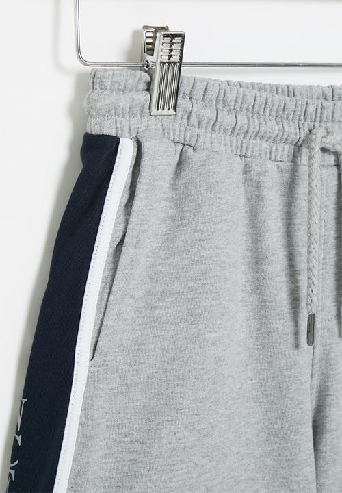 POLO - Boys greg cut & sew printed short - grey
