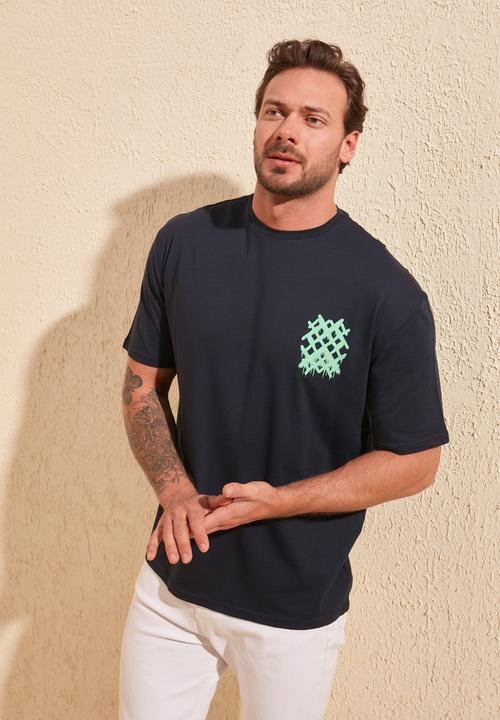 Trendyol - Crosses back print short sleeve tee - navy