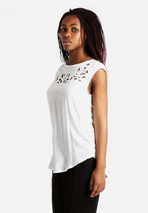 Vero Moda - Cutout Top