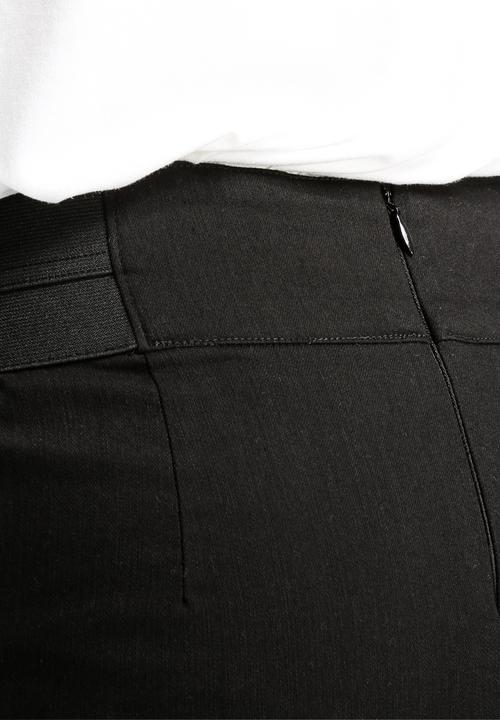 Vero Moda - Ella Short Skirt